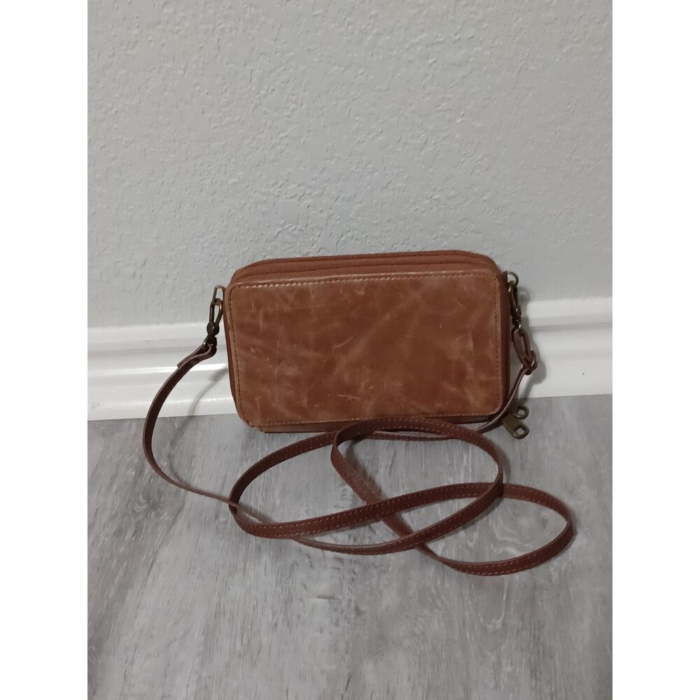 THE SAK Sequoia XL Smartphone Wallet - Picture 2 of 6